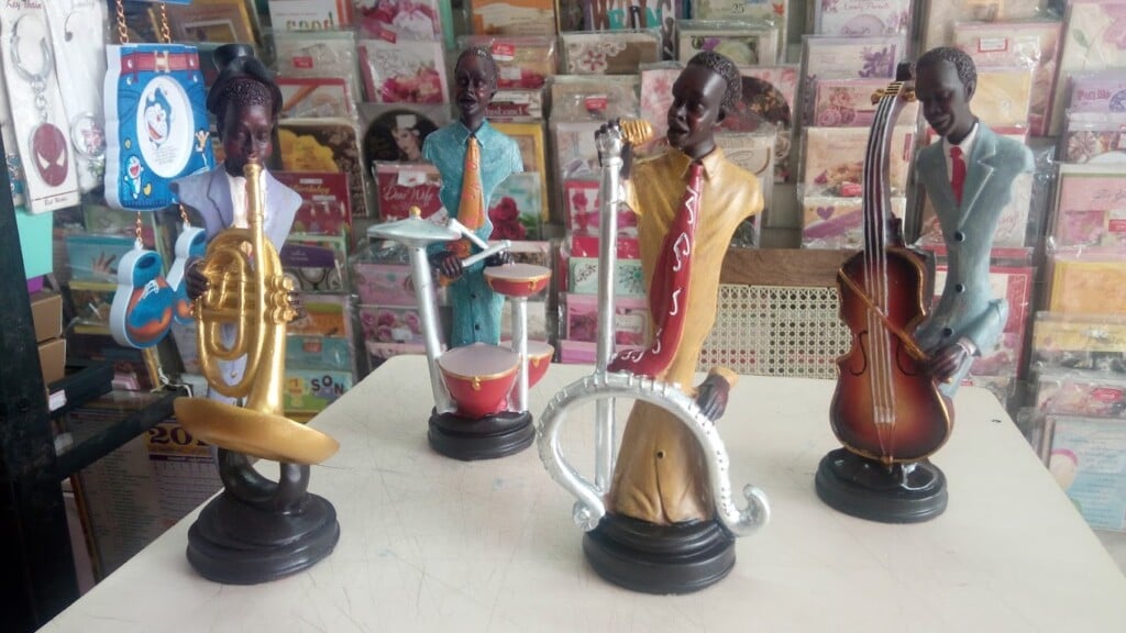 Archies Greet N Gift - 3