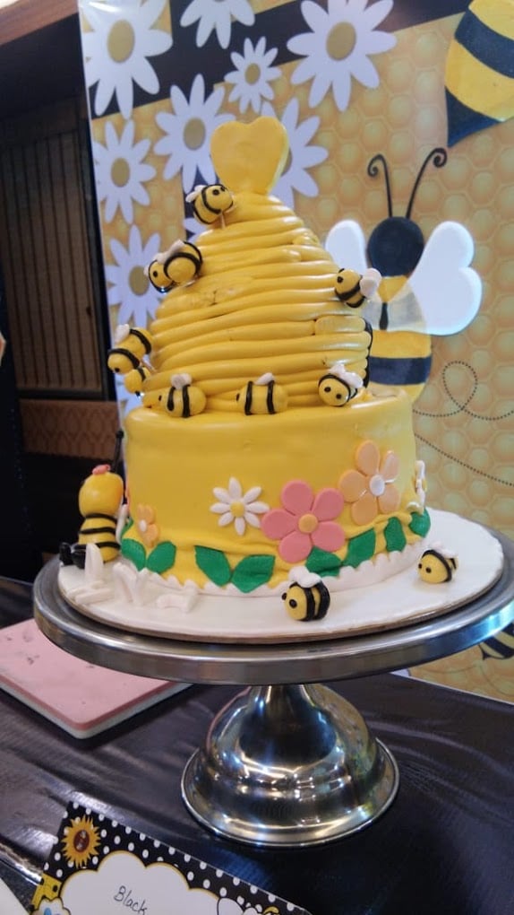 Vani's Creative Bakers & Events - 2