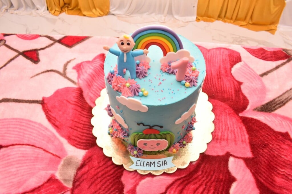 Vani's Creative Bakers & Events - 4