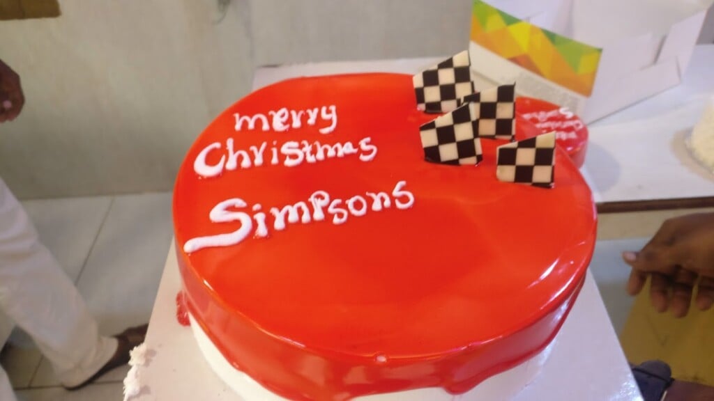 Aryaas Sweets And Bakery - 4