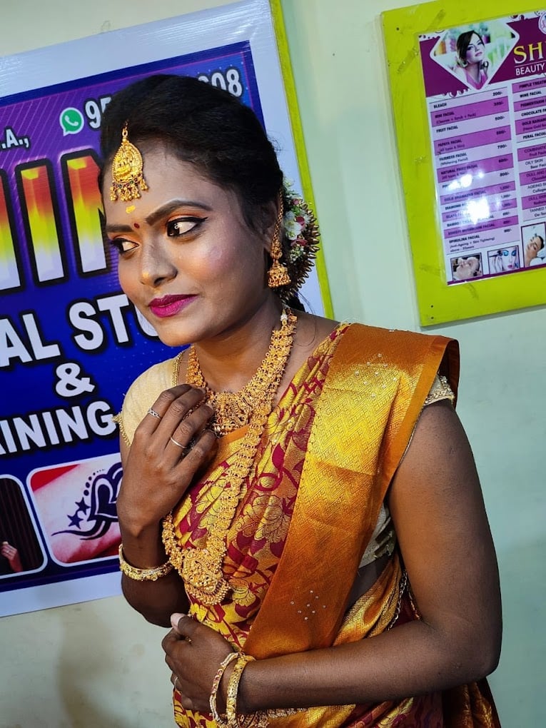 Shine Beauty parlour and tatoo shop::Tirunelveli, And Training center. Best Bridal makeup artist - 3