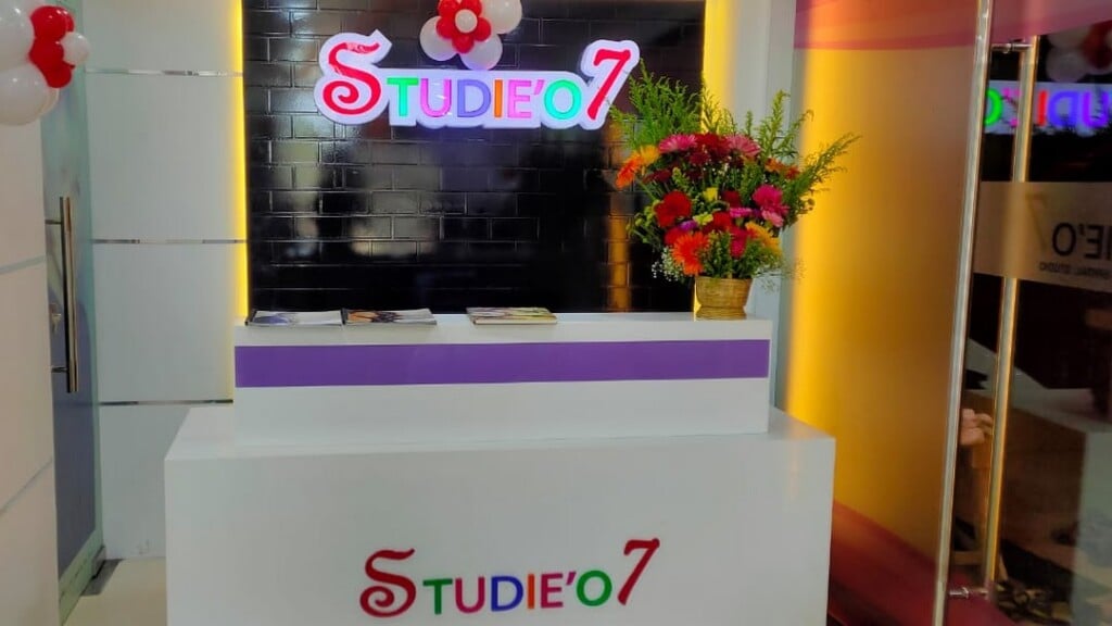 Studieo7 Family salon and Bridal Studio Tirunelveli