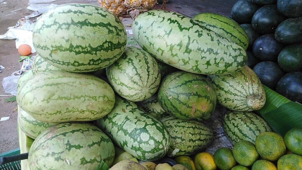 A S Maniyan Fruits and Juice Shop - 5