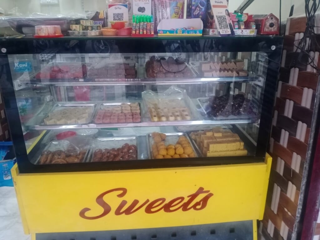 RR Sweets and Savouries