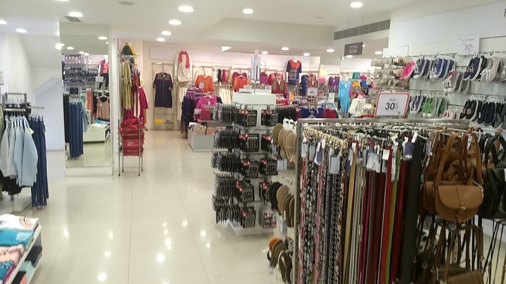 Unlimited Fashion Store - Tirunelveli - 4