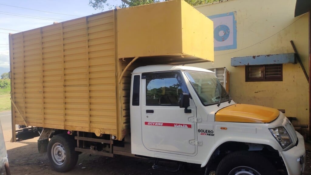 Vetri Packers and Movers - 4