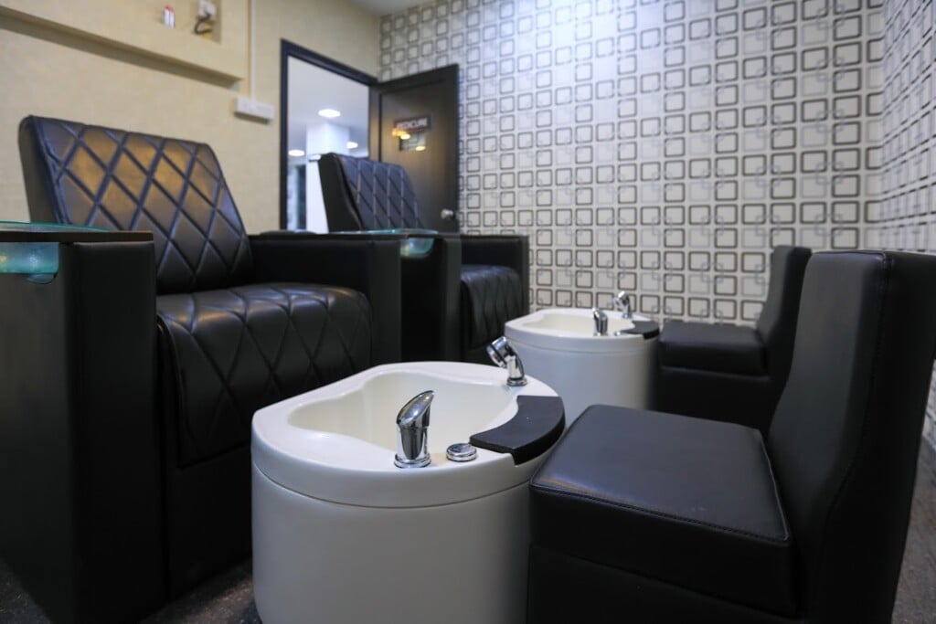 Toni & Guy Essensuals Tirunelveli (Perumalpuram) - 3