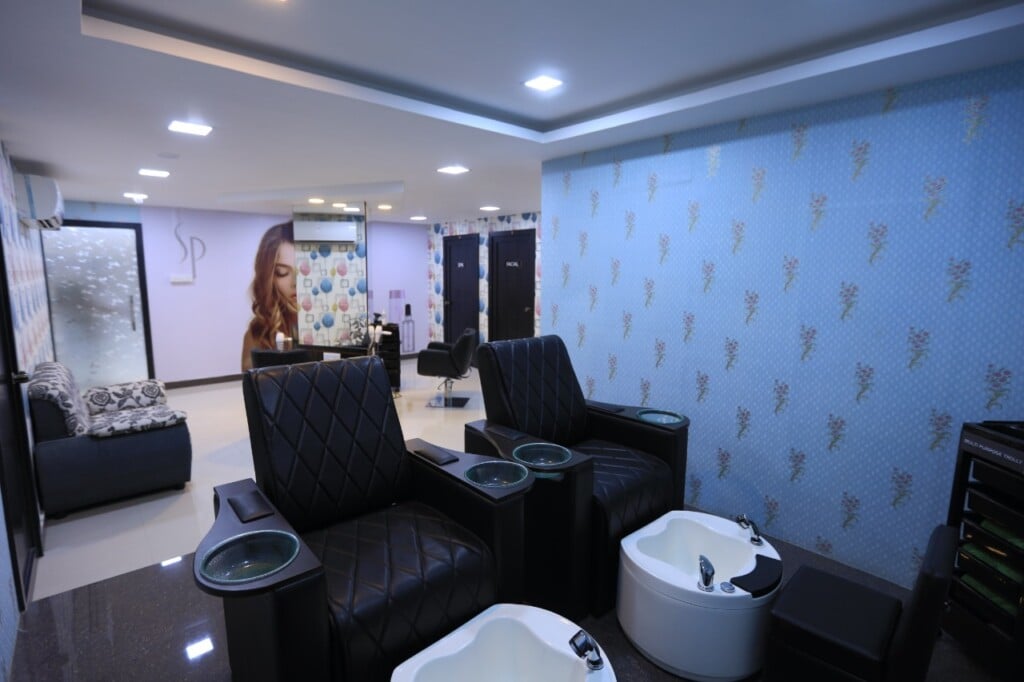 Toni & Guy Essensuals Tirunelveli (Perumalpuram) - 5