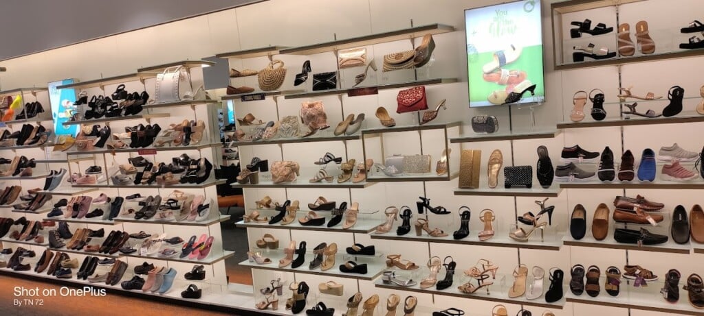 Metro Shoes Tirunelveli - 4