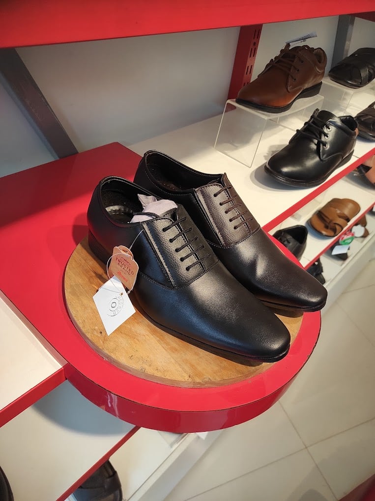 Paragon Footwear - 3