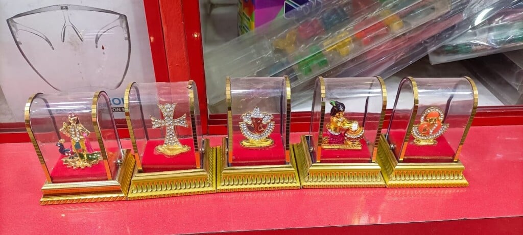 Manoj Gifts & Sports - 2