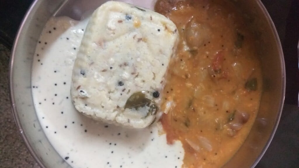 Trichy Cafe - Manikoondu - 4