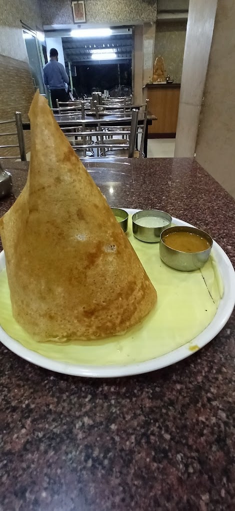 Hotel Amudha Bawan - 4