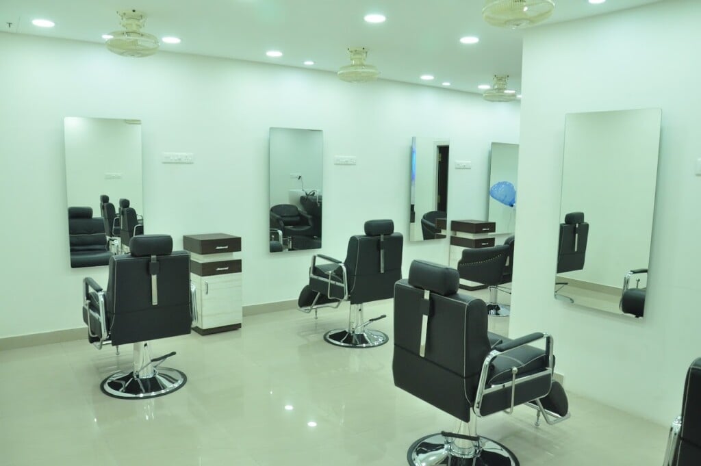 Dinesh Family Beauty Parlour & spa