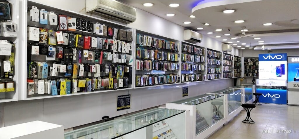 The Chennai Mobiles Erode - 2