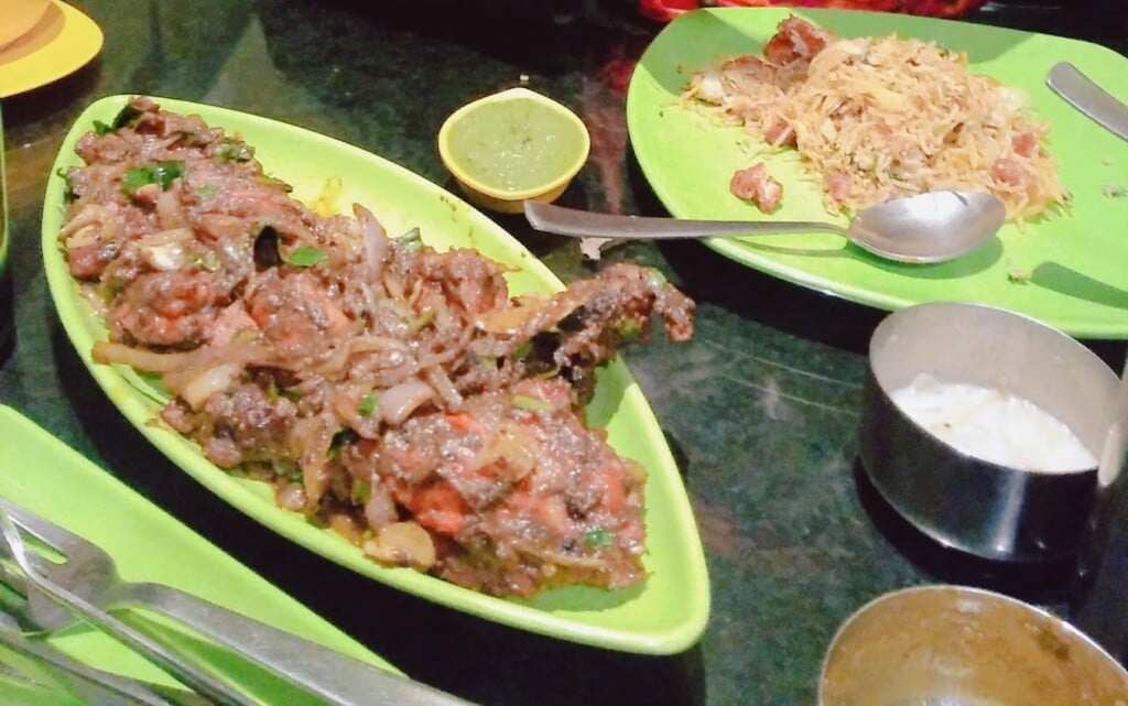 VETHAS MULTICUSINE RESTAURANT & CATERING - 2