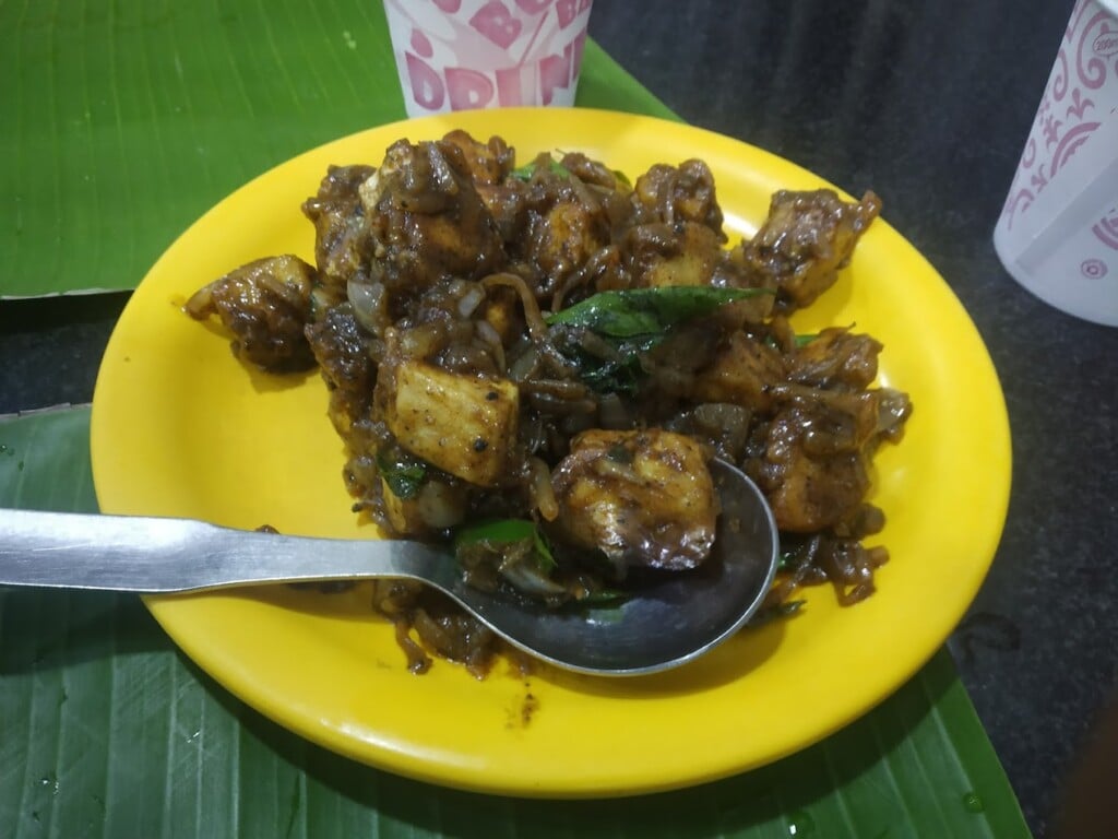 Maya Bazaar Restaurant - 3