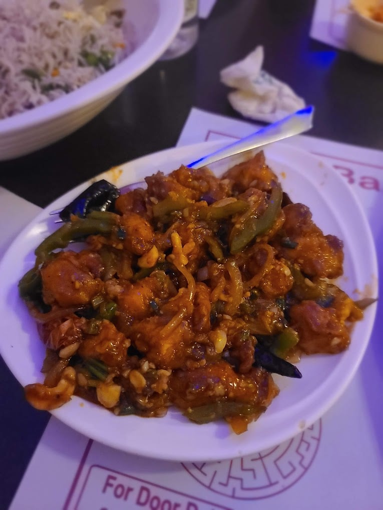 Maya Bazaar Restaurant - 4