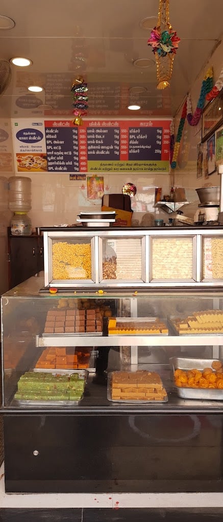 SRI MURUGA VILAS NELLAI LALA SWEETS - 3