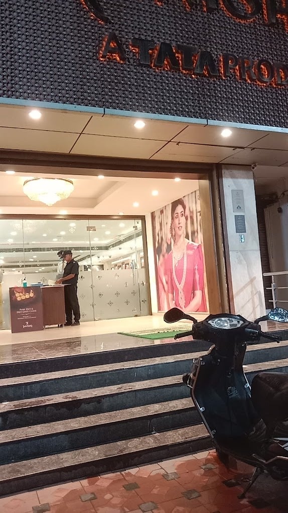 Tanishq Jewellery - Erode - Karungal Palayam
