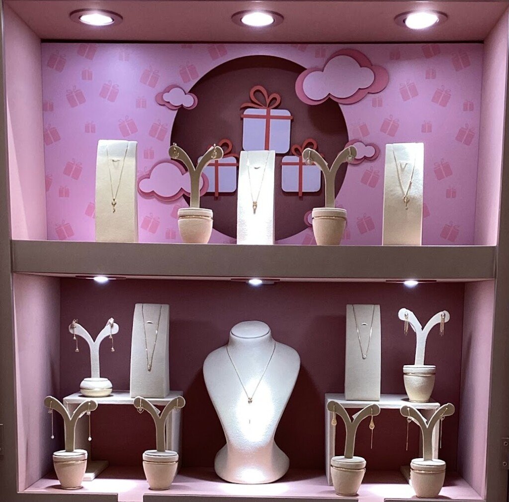 BlueStone Jewellery RKV Road, Erode - 5