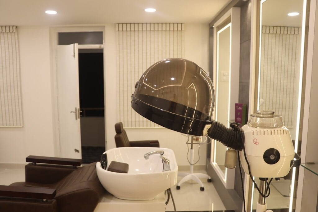 SKM ayurvedic spa - 5