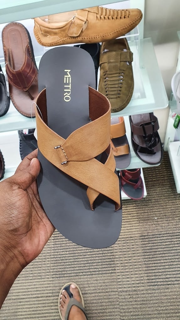 Metro Shoes Erode - 2