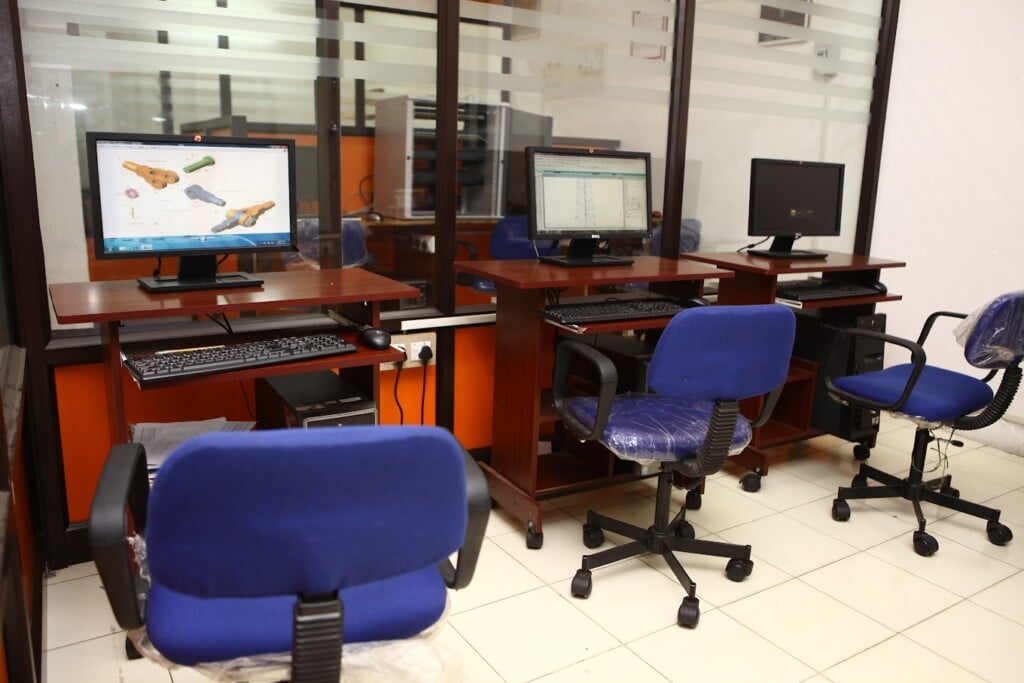 ETS Academy- Erode, python, java, php, software testing, digital marketing, tally, Auto cad, hardware, networking training - 3