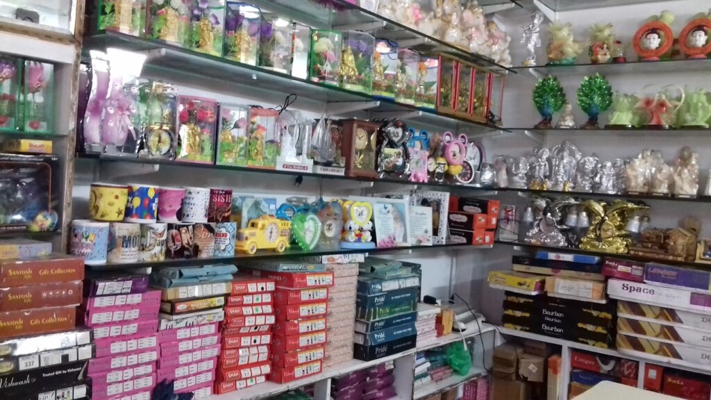 Dhanalakshmi Gifts & Toys - 3