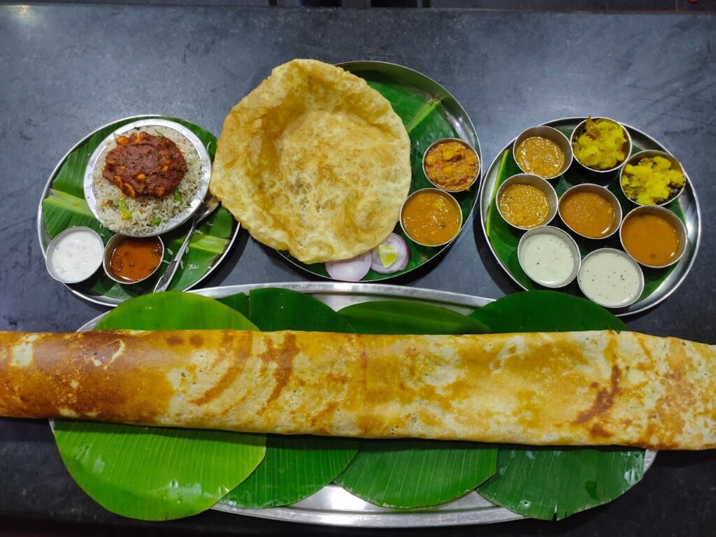 Anandan Vaasavi Vegetarian Restaurant - 2