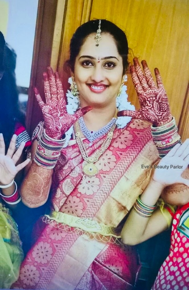 Eves Beauty Parlour (Ladies) - 2