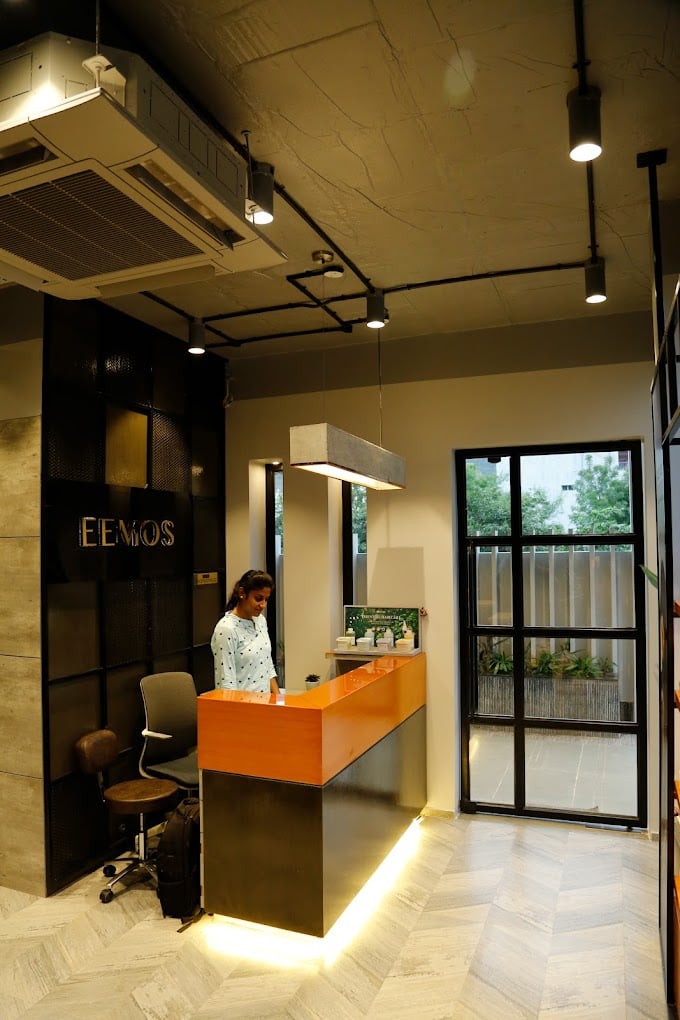 EEMOS Luxury Salon - 2
