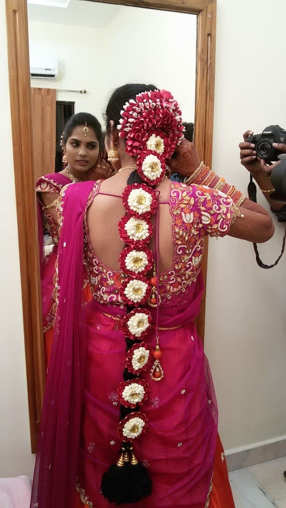 New Shine Beauty Parlour - 5