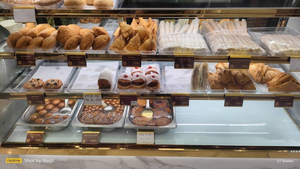 Utthama Sweets (A Unit Of D.R. Utthama Hotel) Tirupati - 3