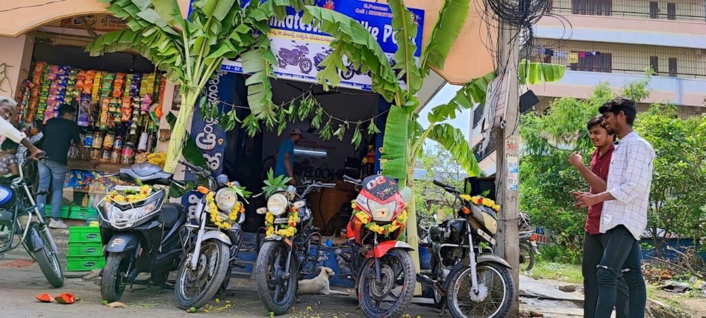 lakshmi Venkateswara bike point and bike rental
