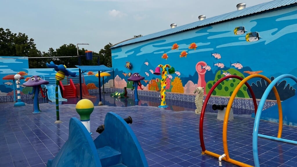 Bluland Water Park - 4