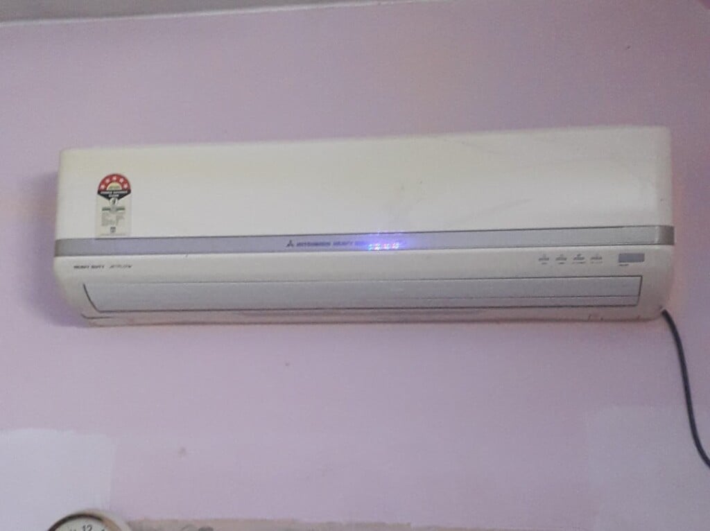 ATHARWA AYURVEDA MASSAGE CENTRE - 3