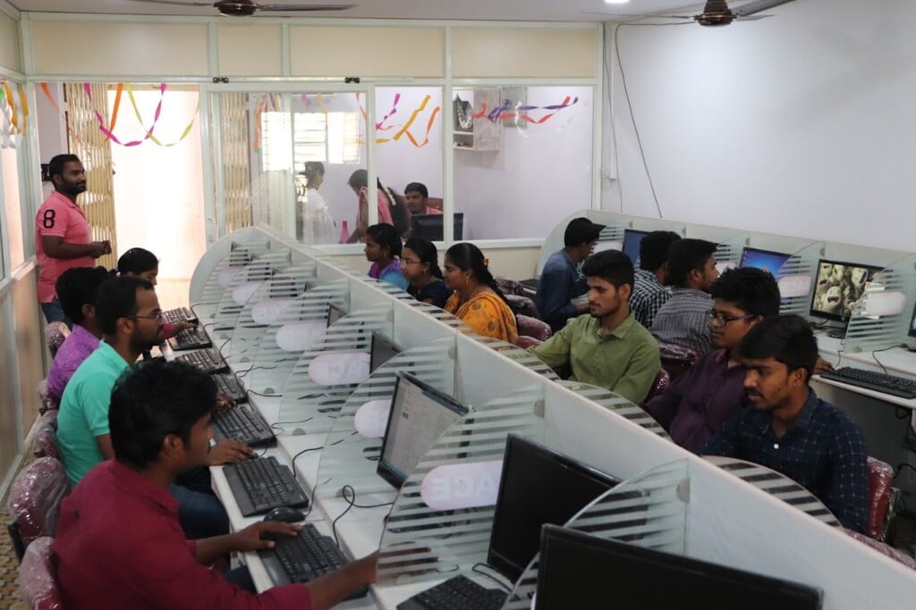 IACE - Bank/SSC/RRB Coaching Center in Tirupati - 2