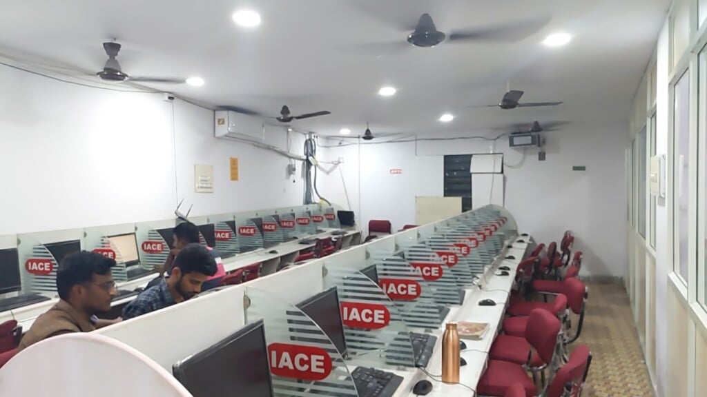IACE - Bank/SSC/RRB Coaching Center in Tirupati - 3