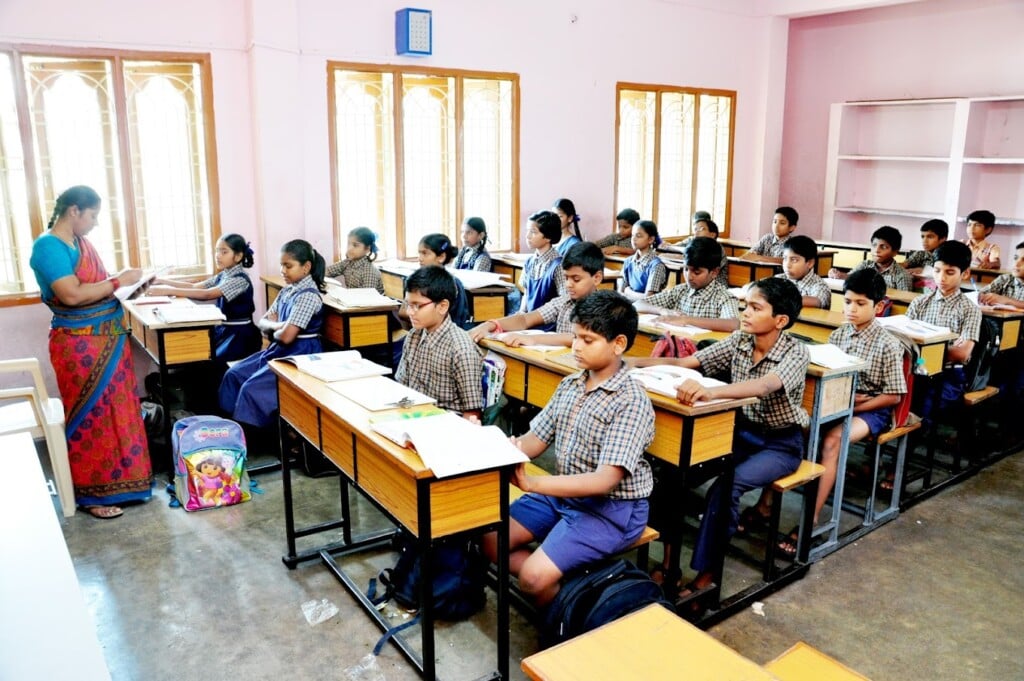 VISWAM SAINIK & NAVODAYA COACHING INSTITUTE - 5