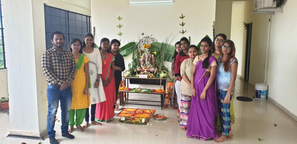 Pragnya IAS - Top & Best IAS Coaching - Degree with IAS - Inter with IAS - Groups - 2