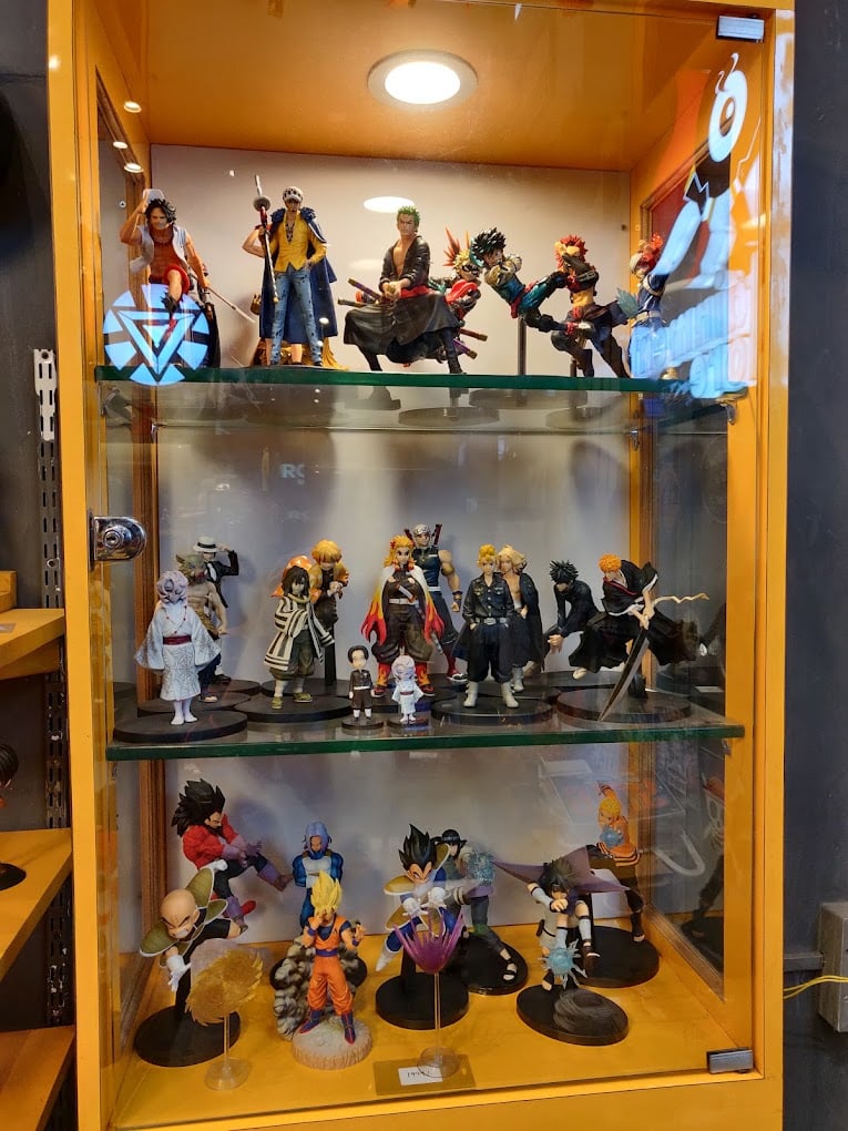 The Entertainment Store - 4