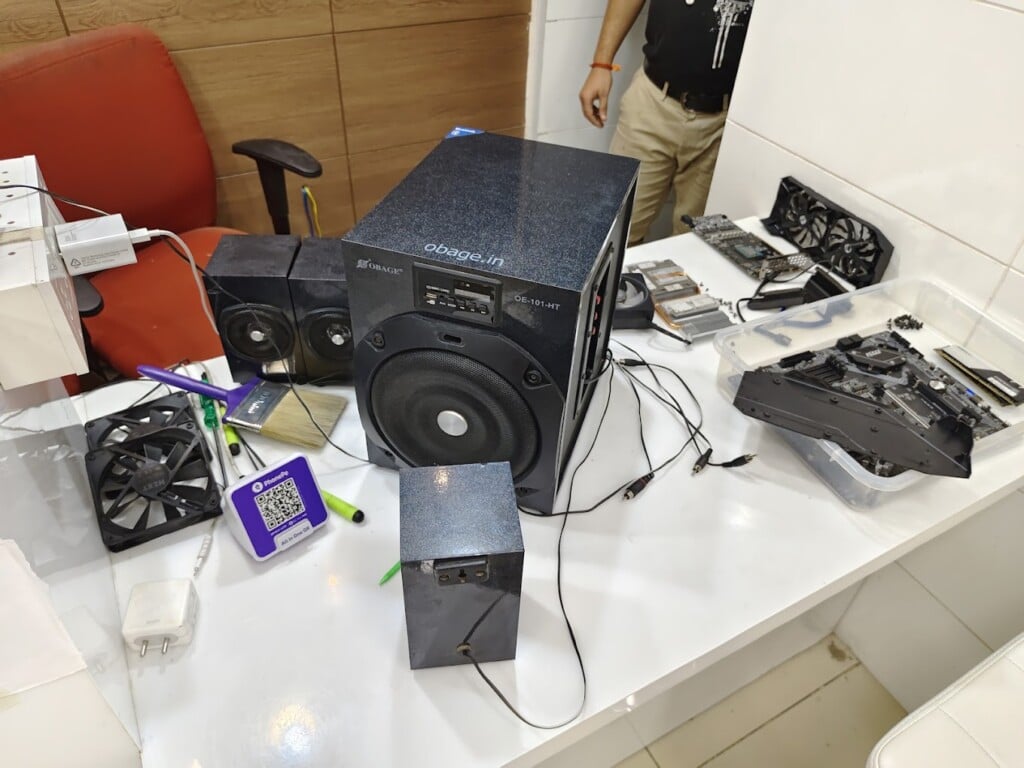 SOLDRIT - iPhone | iPad | MacBook | PC Repair in Koramangala - 3