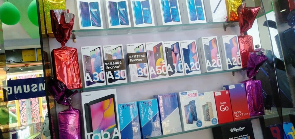 SRI SAI MOBILES - Best mobile shop in Bangalore - 2