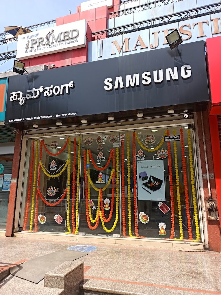 Samsung SmartCaf� (Touch Tech Telecom)