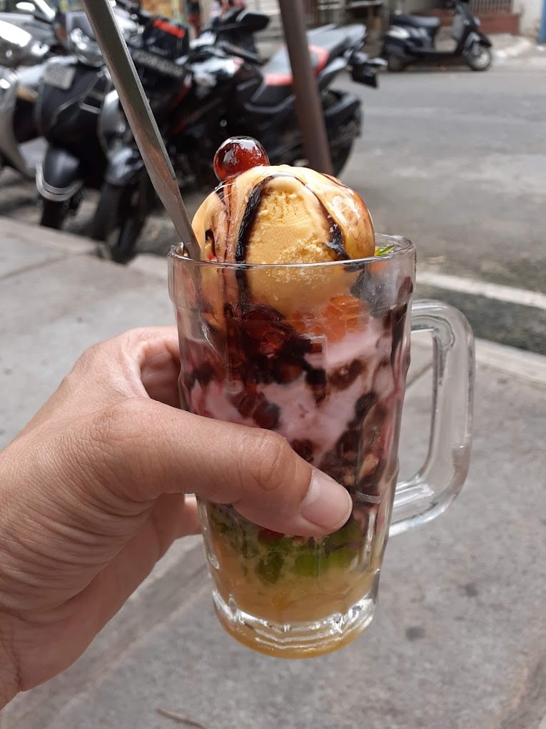 Shri Vinayaka Ice 'N' Juice - 2