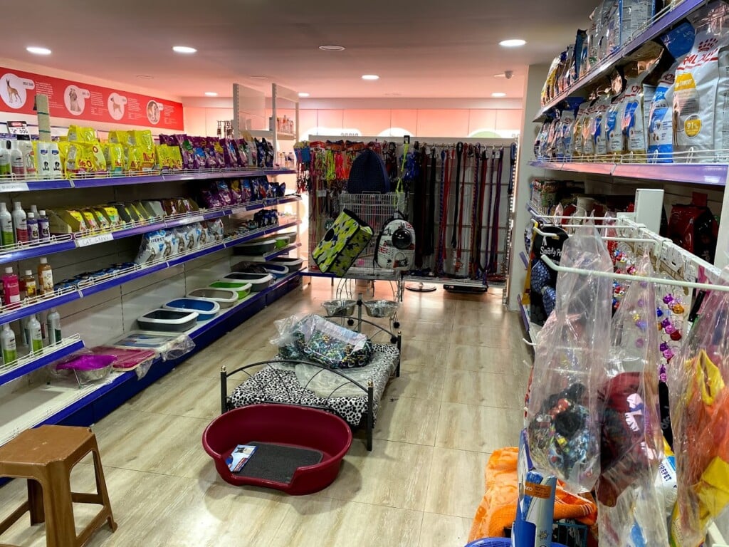 Brunos Pet Paradise and veterinary Service - 5