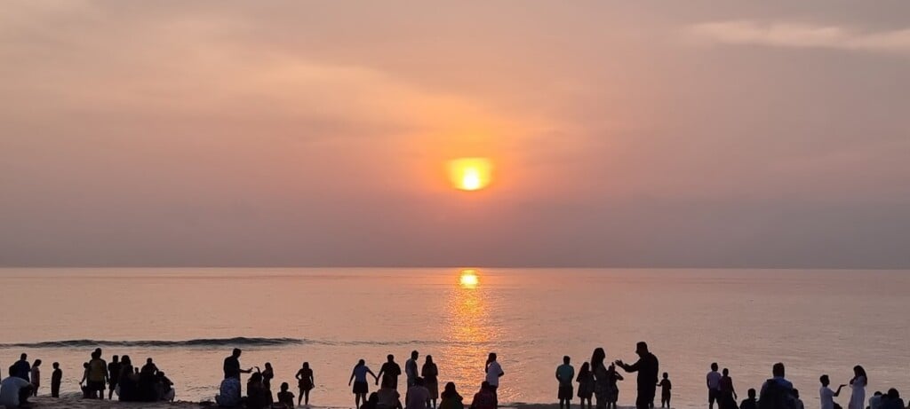 R L TOURS AND TRAVELS - 2