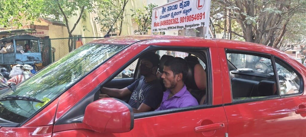 Sri Sai Krupa Motor Driving school - 2
