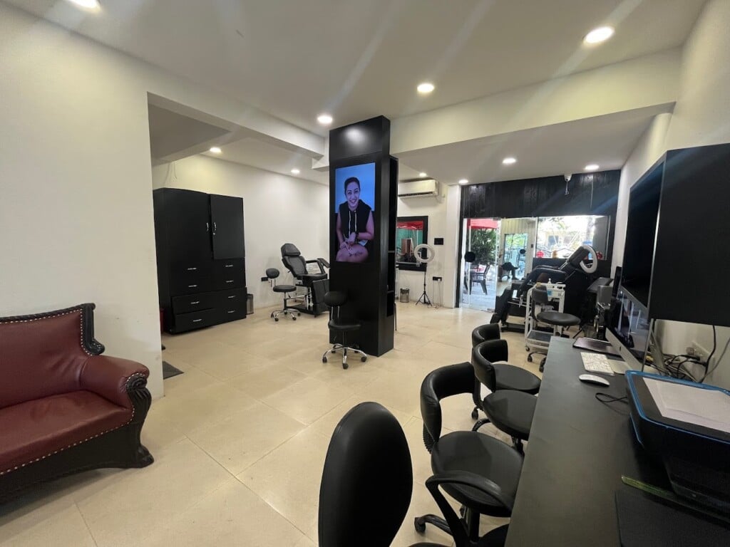 Circle Tattoo Pune - Best Tattoo Studio In Pune